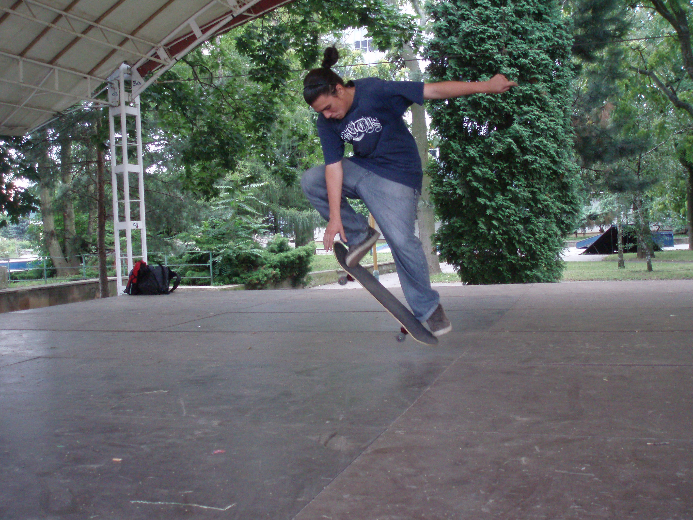 nosegrab.JPG