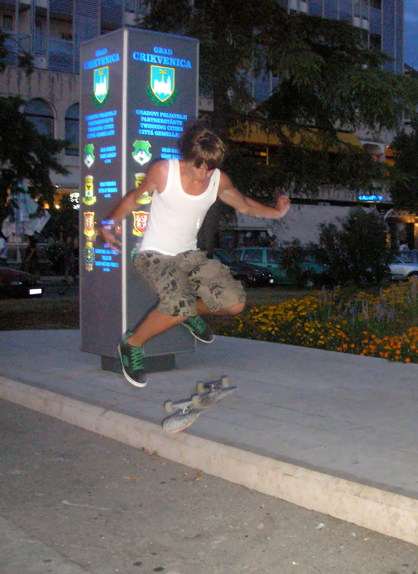 Kickflip ....zo schodika :).jpg